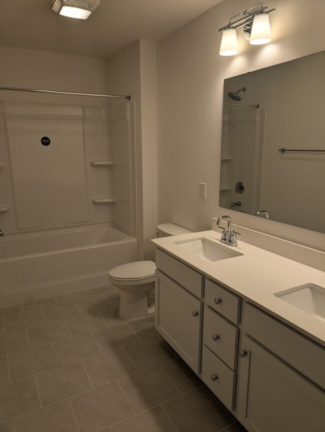 Building Photo - NEW 4BD/3BTH HOUSE- STONEBRIDGE FAIRWAYS COMMUNITY- Golf Course View- AVAILABLE NOW!