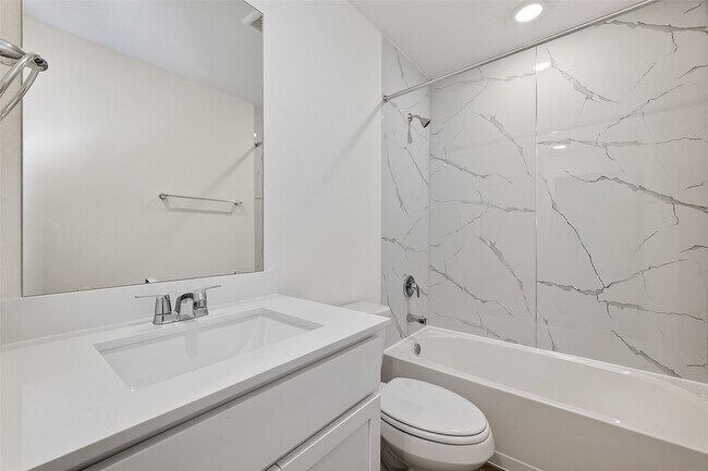 Building Photo - 5927 Orchid Crst Ln