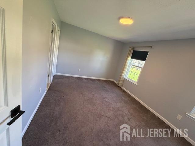 Building Photo - 253 Bromley Pl