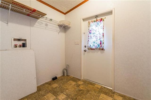 Building Photo - 512 Deer Run