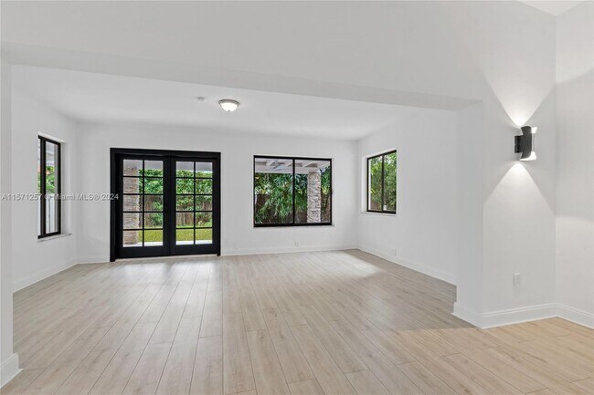 Building Photo - 7525 Adventure Ave