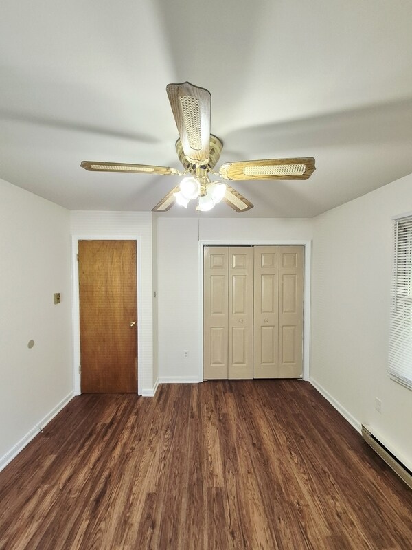 Building Photo - 1412 Blair St