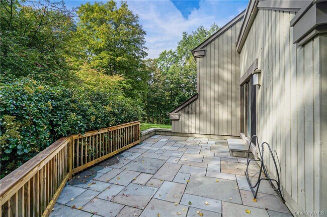 Building Photo - 69 C Heritage Hills