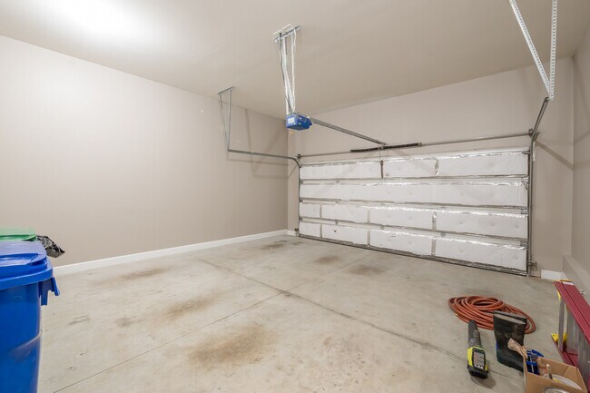 Building Photo - 3633 Ashcroft Bend