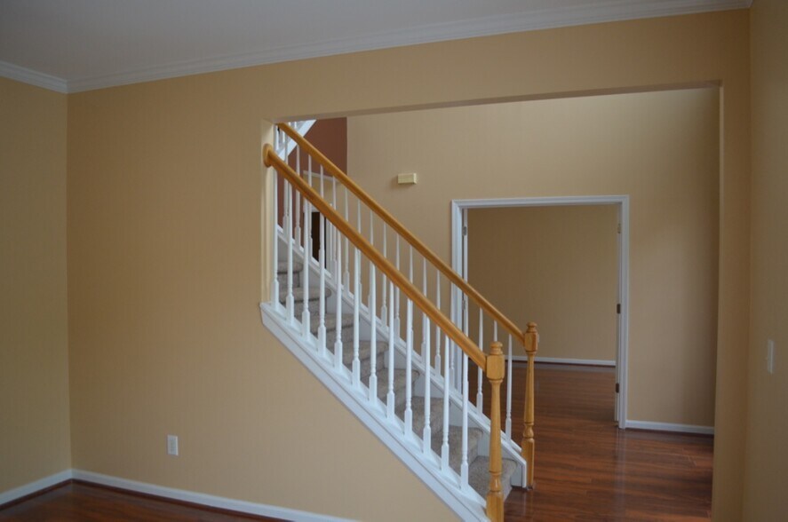 Building Photo - 11075 Regal Forest Dr.