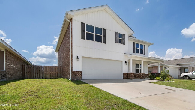Building Photo - 4715 Firefly Ln