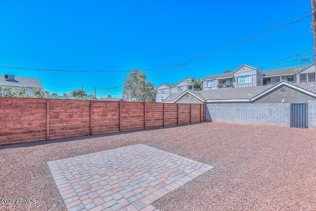 Building Photo - 4716 N 9th St