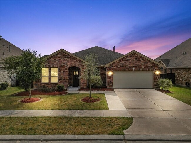 Building Photo - 3622 Pasteur Ln