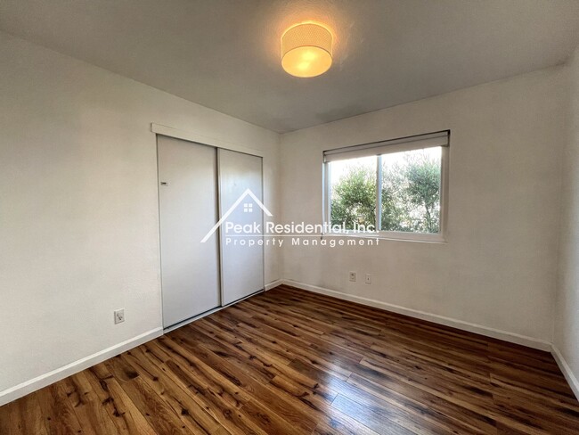 Building Photo - Wonderful 3bd/2ba Elk Grove Home with Garage!