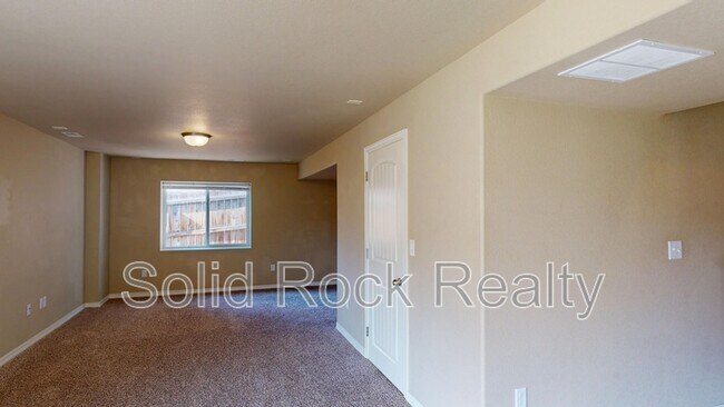 Building Photo - 3821 Reindeer Cir