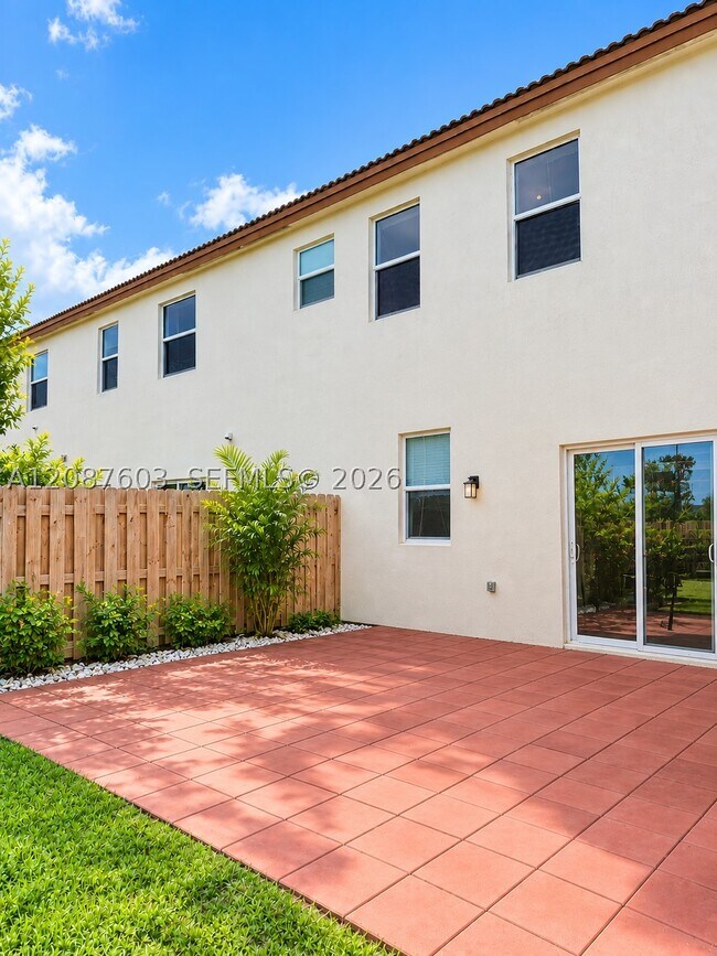 Building Photo - 12570 NW 22nd Pl