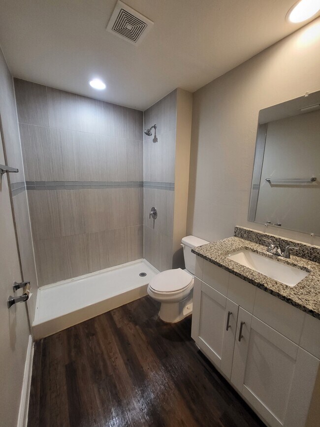 Building Photo - 9031 S Indio Cir