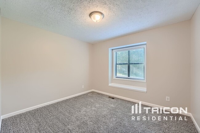 Building Photo - 3497 Hill Ln