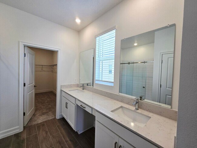 Building Photo - Annual Rental in Stonegate Preserve – Brand-New 3 Bedroom, 2.5 Bath Home with Loft, Main-Level Pr...