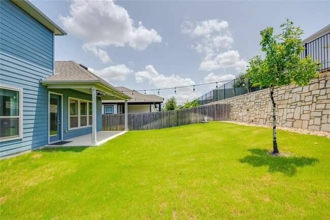Building Photo - 9813 Evening Canopy Dr