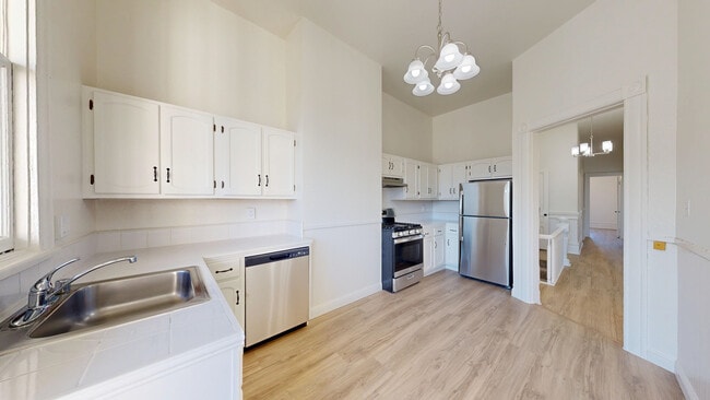 Building Photo - 3489 16th St