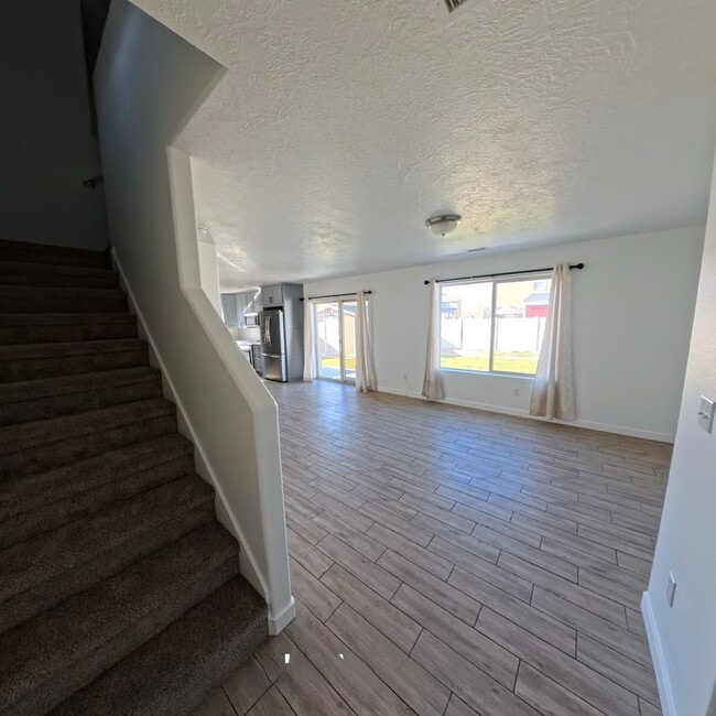 Building Photo - Spanish Fork House - Fully Remodeled