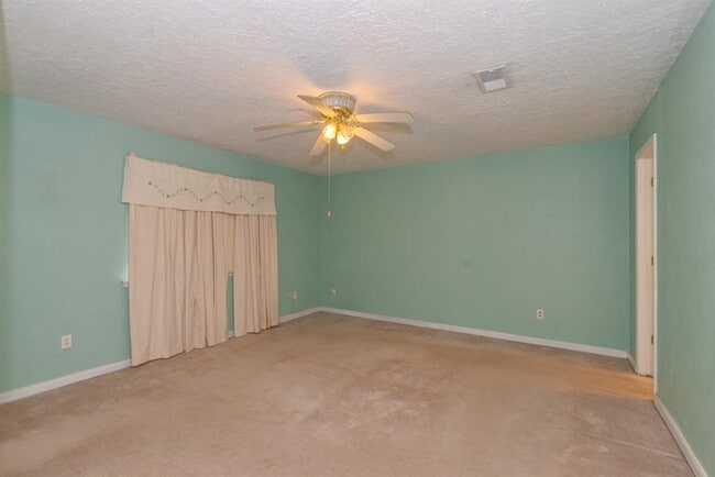 Building Photo - 475 Marceline Blvd