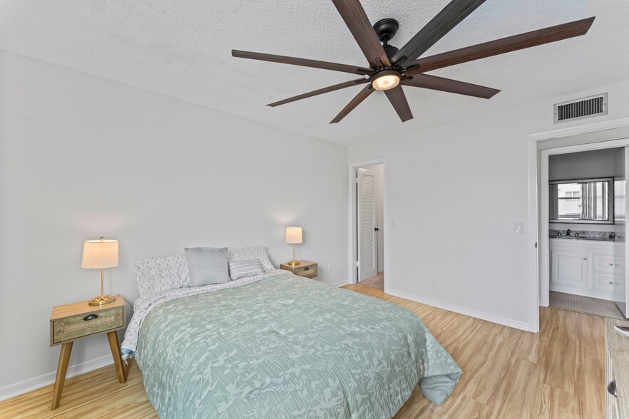 Master Bedroom - 230 Normandy E