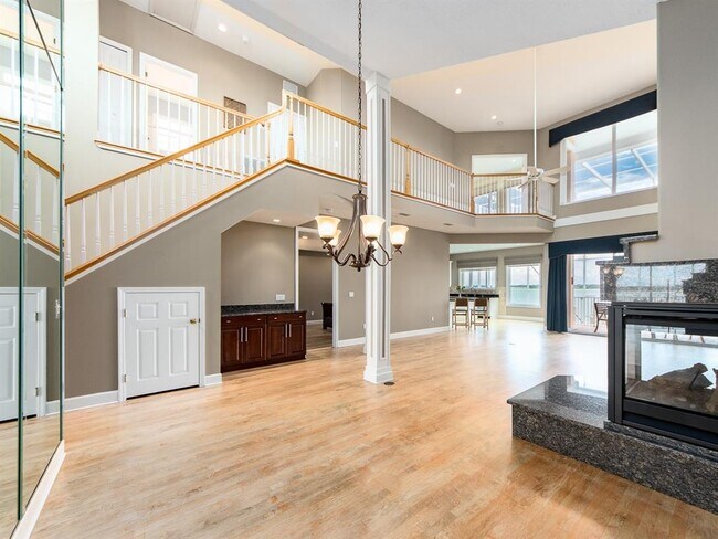 Building Photo - 218 Sand Key Estates Dr