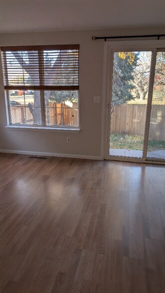 Building Photo - 8055 Decatur St