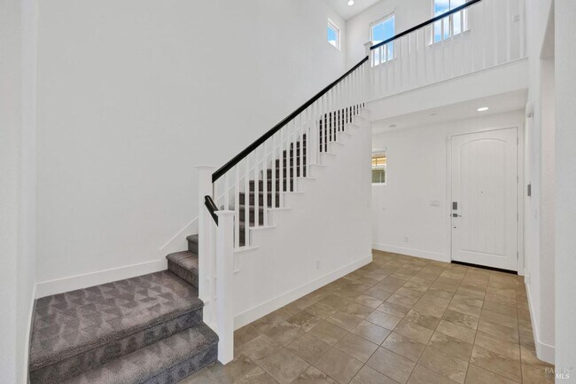 Building Photo - Stunning 4 Bedrooms 3.5 Bathrooms Two Story Home Located Short Distance of Sonoma State Universit...