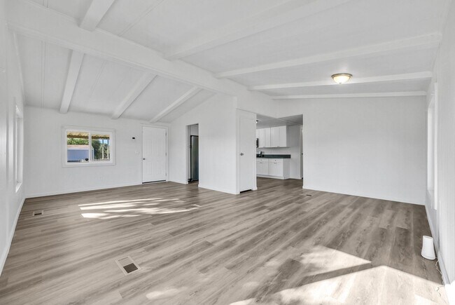 Building Photo - 22450 Norris Ln