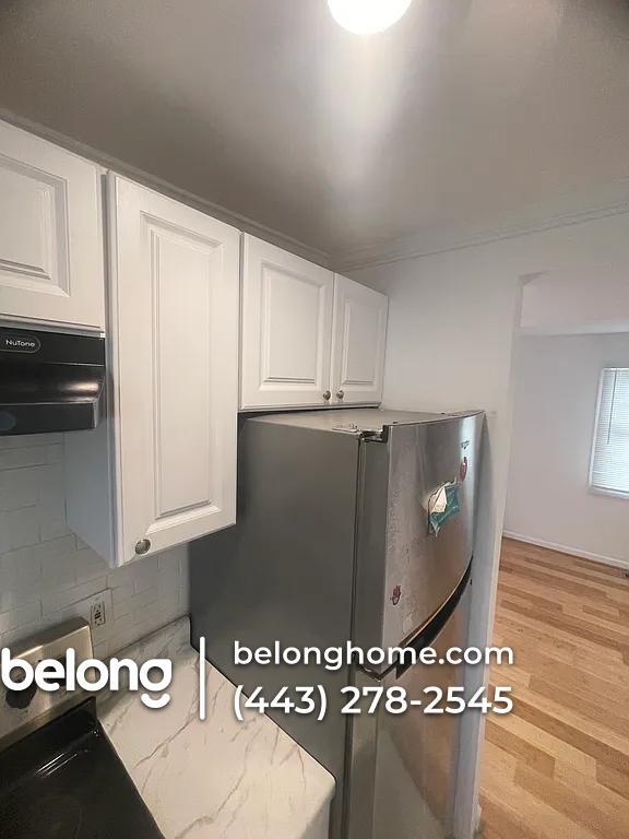 Building Photo - 822 Warburton Ln