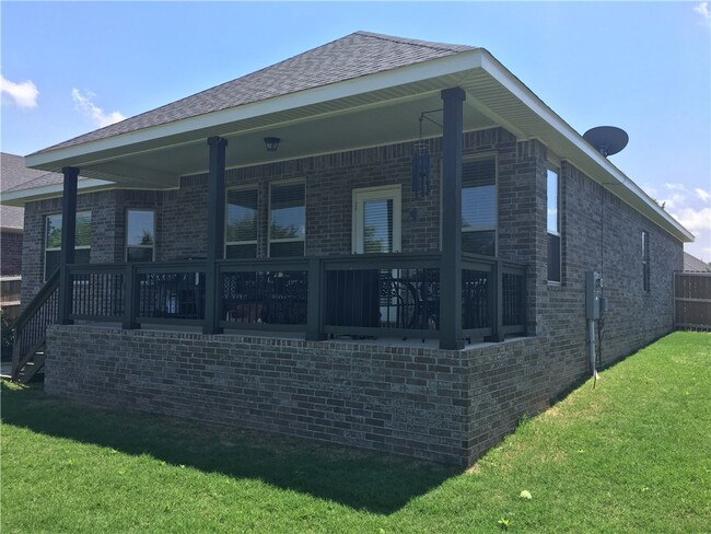 Building Photo - 1430 Gooseneck Ln