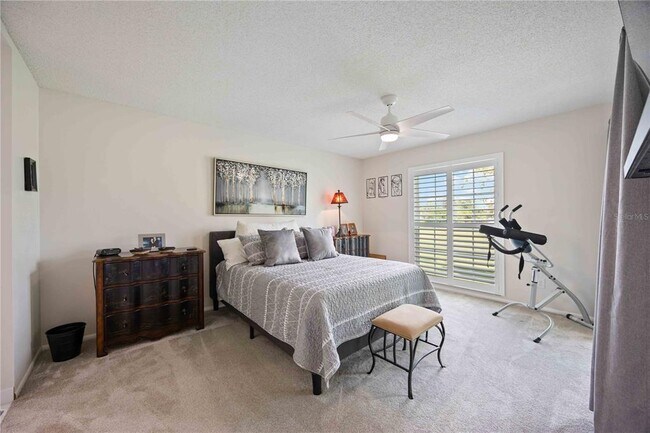 Building Photo - 4321 Longmeadow