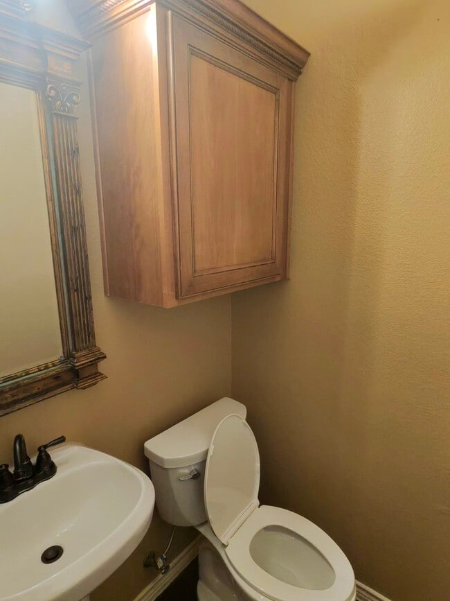 Building Photo - 6072 Pisa Ln