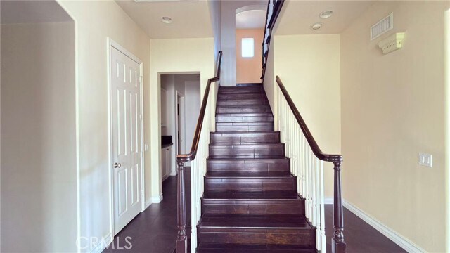 Building Photo - 8658 Edelweiss Dr