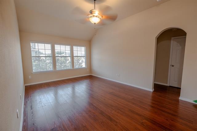 Building Photo - 1607 Lake Eden Dr