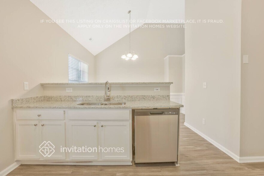 Building Photo - 442 Limerick Way