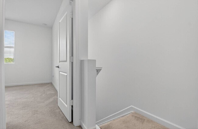 Building Photo - 4645 Meyerson Pl