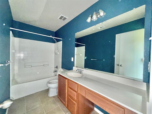 Building Photo - 5912 Ridge Lake Dr