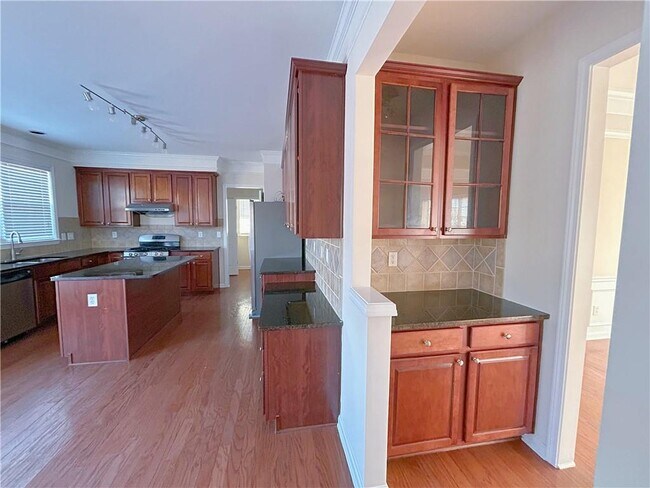 Building Photo - 810 Courageous Ct