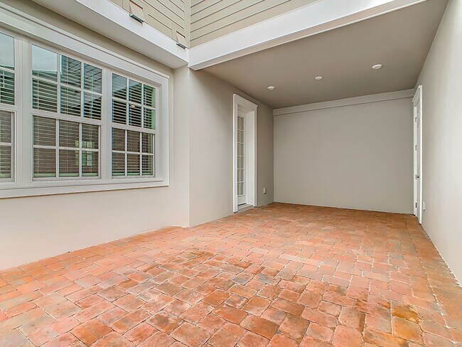 Building Photo - New Luxury Townhome in Celebration, FL Corner unit.  All porcelain tiled floors.  Aleutian model ...