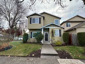 Building Photo - 20598 NE Shore View Dr