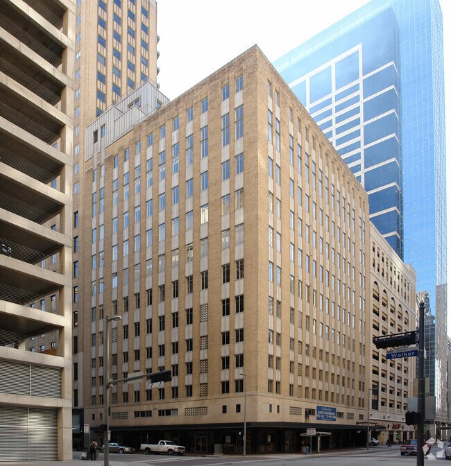 Commerce Towers Houston, TX Apartment Finder