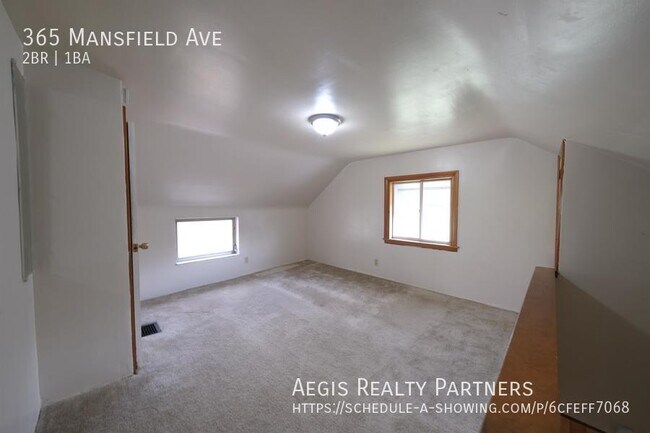 Building Photo - 365 Mansfield Ave