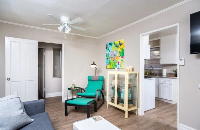 Building Photo - Old Town San Diego Unit