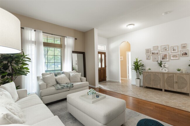 Building Photo - 25534 Overbrook Terrace Ln