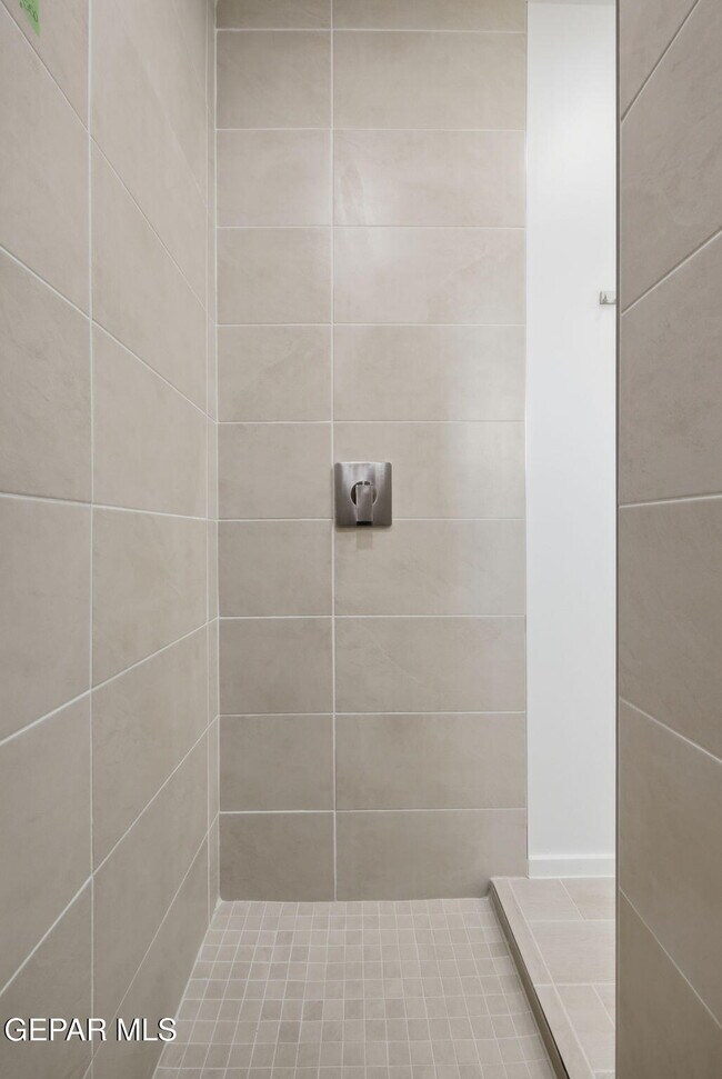 Building Photo - 1237 Irish Summer Pl