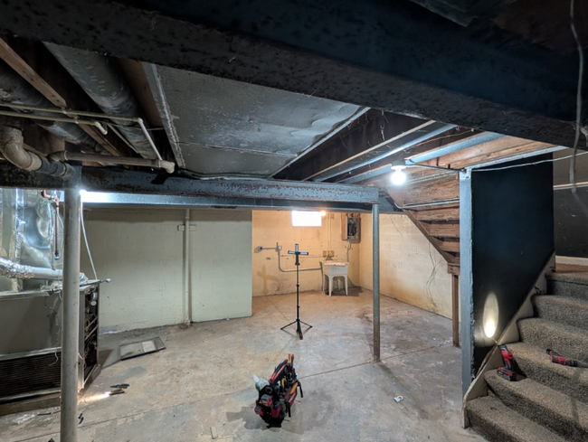 Building Photo - 9338 Mt Auburn Ave