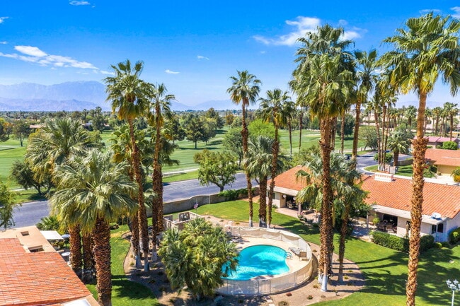 Building Photo - 78505 Vista Del Fuente