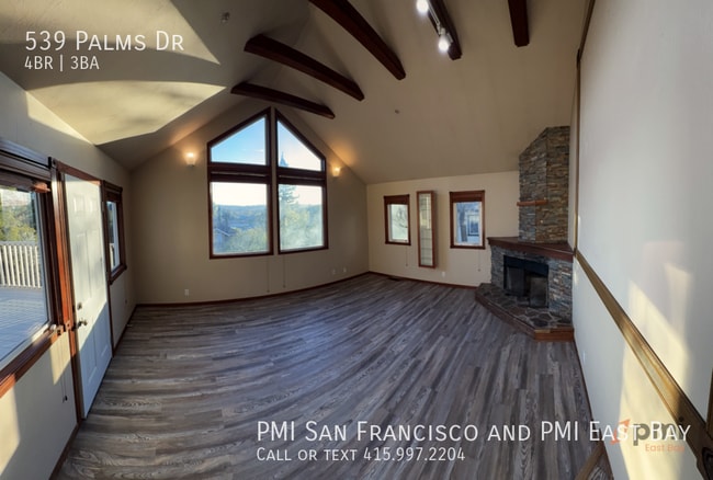 Building Photo - 539 Palms Dr