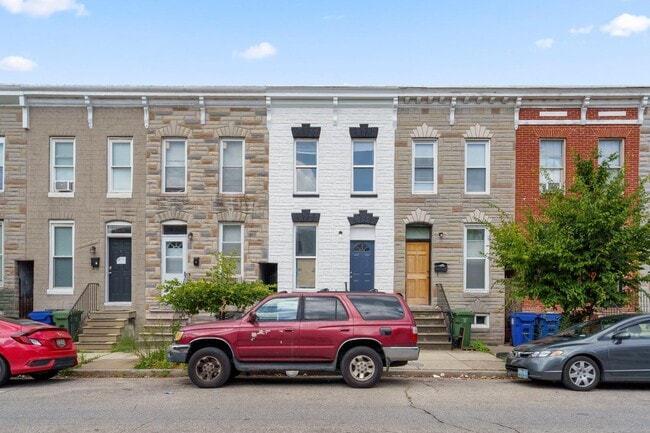 Building Photo - 428 N Patterson Park Ave
