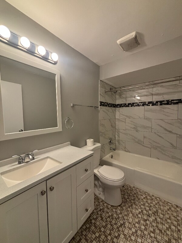 Building Photo - 4542 Heartland Dr