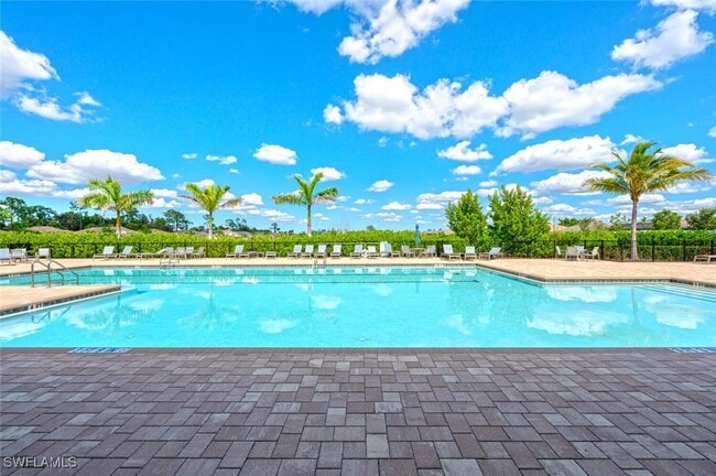 Building Photo - 388 Grace Bay Ln